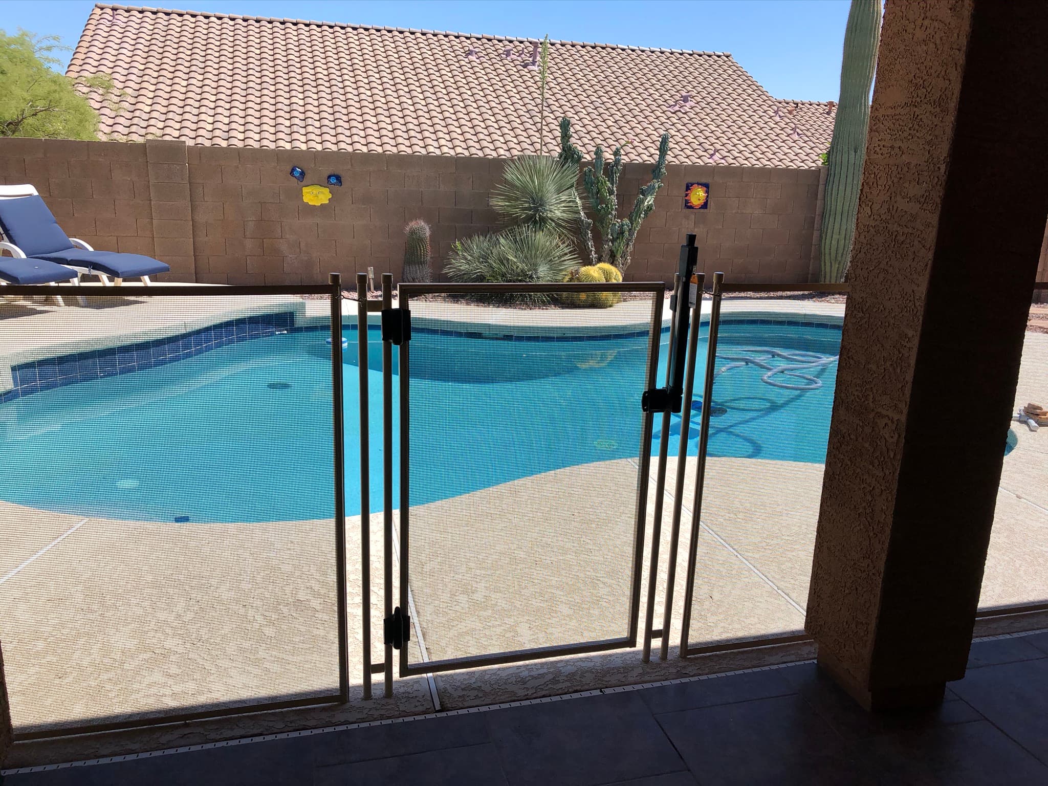 UV-stabilized pool fence mesh close-up — climb-proof weave detail