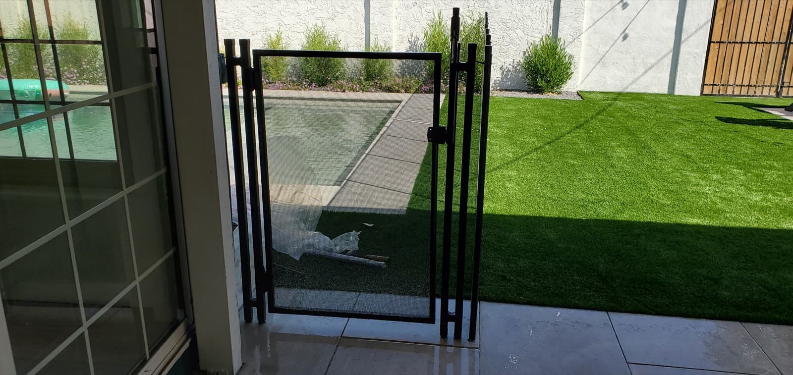 Pool fence installation — Arizona backyard, spring 2022